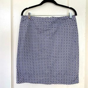 Kenar, Size 6 (fits like 8). Blue/White skirt